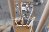 Λιμάνι Πειραιά: Αργοπορημένος επιβάτης προσπάθησε να γαντζωθεί από τον καταπέλτη για να μπει στο πλοίο