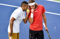 Απίστευτη επίθεση Κύργιου σε Τσιτσιπά: «Έχει σοβαρά θέματα, κανείς δεν τον συμπαθεί»