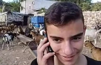 O Βασίλης από την Νάξο είναι 12 χρονών, είναι βοσκός και είναι αριστούχος μαθητής