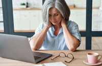 Καινοτόμο αναλγητικό: Τι χρώμα έχει το φως που ανακουφίζει τον πόνο