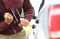 Μπαράζ διαρρήξεων οχημάτων Σημειώθηκαν στην Ηράκλεια από σπείρα Ρομά