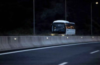 Θεσσαλονίκη: Κατέβασαν στο δρόμο και πλάκωσαν στο ξύλο οδηγό λεωφορείου των ΚΤΕΛ