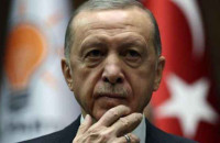 Ο Ερντογάν κρατήθηκε στην εξουσία με νύχια και με …δόντια!