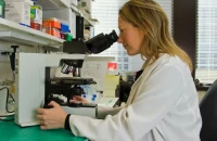 Νέο τεστ εντοπίζει μη ανιχνεύσιμους τύπους καρκίνου του τραχήλου της μήτρας