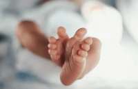 Παράνομες υιοθεσίες στα Χανιά: «Έπαιρνα 18 χάπια την ημέρα, χωρίς να μου έχουν βάλει καν έμβρυα»