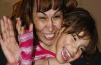 Η απίστευτη ιστορία μιας μάνας που νόμιζε επί έξι χρόνια νεκρή την κόρη της και τη βρήκε ζωντανή σ’ ένα πάρτι