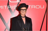 Λάκης Γαβαλάς: Μου λείπουν οι αδερφές μου, δεν με έχουν πάρει τηλέφωνο εδώ και 11 χρόνια