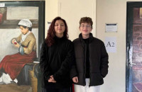 Μαθητές μετέτρεψαν σε έργα τέχνης τις πόρτες των αιθουσών στο σχολείο τους