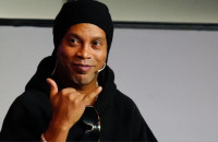 Survivor: Ο Ατζούν ανακοίνωσε ότι έρχεται στον Άγιο Δομίνικο ο Ροναλντίνιο – Δείτε βίντεο