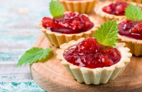 Συνταγή για δροσιστική τάρτα καρπούζι με κρέμα -Το γλυκό που πρέπει να δοκιμάσετε αυτό το καλοκαίρι