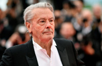 Έφυγε απο τη ζωή ο θρύλος του σινεμά Αλέν Ντελόν σε ηλικία 88 ετών