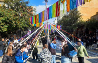 Μαθήτριες και μαθητές χόρεψαν το «γαϊτανάκι» στις Σέρρες