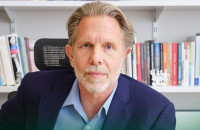 Ο Παύλος Γερουλάνος ζητά Δικαιοσύνη για τα θύματα και Διαφάνεια