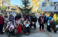 Τα παιδιά του ΚΔΑΠ-ΜΕΑ «Συνύπαρξη» έψαλλαν τα κάλαντα των Χριστουγέννων στην Δήμαρχο Σερρών