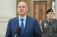 Η ανάρτηση Δένδια για τα 84 χρόνια από την εισβολή της Γερμανίας στην Ελλάδα