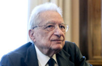 Εφυγε απο τη ζωή ο Πέτρος Μολυβιάτης σε ηλικία 97 ετών – Το «αντίο» των πολιτικών