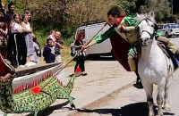 Στο Νέο Σούλι σήμερα το έθιμο της «Δρακοκτονίας»