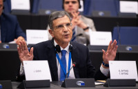 Απάντηση της ΚΟΜΙΣΙΟΝ σε Γ. Αυτιά: Αυστηρό νομικό πλαίσιο προστασίας καταναλωτών από παράνομες ηλεκτρονικές πλατφόρμες