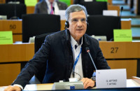 Γ. Αυτιάς σε ΚΟΜΙΣΙΟΝ: Προστατέψτε αγορά και οικονομία από παράνομες πλατφόρμες πώλησης προϊόντων