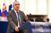 Γ. Μανιάτης: Η Ευρωπαϊκή Άμυνα δεν χωράει ούτε Τουρκία, ούτε μείωση των κοινωνικών δαπανών