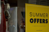 Θερινές εκπτώσεις 2025: Πότε ξεκινούν και πόσο θα διαρκέσουν