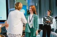 Στην Ελληνίδα ακαδημαϊκό Στέλλα Τσάνη το Ευρωπαϊκό Βραβείο Βιώσιμης Ενέργειας