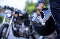 Στοχευμένοι τροχονομικοί έλεγχοι στην Κεντρική Μακεδονία για τη χρήση προστατευτικού κράνους