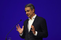 Μητσοτάκης: Επιστροφή 2 ενοικίων για εκπαιδευτικούς, νοσηλευτές, γιατρούς στην επαρχία, νέοι περιορισμοί στο AirBnb και ανακαινίσεις με επιδότηση 90%