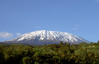 «Everyman’s Mountain»: Το Κιλιμάντζαρο μέσα από τον φωτογραφικό φακό του Omar Al Gurg