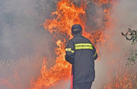 Μάχη με τις φλόγες σε Κύθηρα και Μεσσηνία - Χωρίς ενεργό μέτωπο η φωτιά στην Αττική