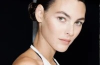 6 αλάνθαστοι κανόνες ομορφιάς για να αποφύγεις τις πανάδες και τις σκούρες κηλίδες στην επιδερμίδα σου