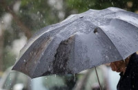 Καιρός: Αρχίζουν οι βροχές – Πότε η πρώτη κακοκαιρία στην Ελλάδα