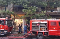 Κάηκε ολοσχερώς το σπίτι του Πέτρου Φιλιππίδη στην Πατησίων - Βρισκόταν μέσα ο ηθοποιός