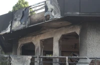 Κορωπί: Παρανάλωμα του πυρός το κατάστημα ανταλλακτικών - Με μεγάλη ταχύτητα «καρφώθηκε» ο οδηγός