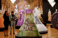 Τη μόδα και την τέχνη γεφυρώνει η έκθεση «Viktor&Rolf. Fashion Statements» στην Ατλάντα