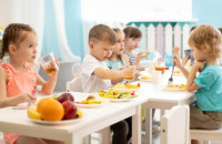 Τεράστιο ζήτημα η σίτιση των μαθητών στα σχολεία – Περισσότερες οι αιτήσεις φέτος