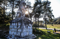 Γιάννης Μυλόπουλος-Γιατί τόση αδιαφορία για τον Λέων της Αμφίπολης;