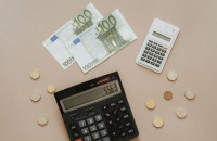 Σε δημόσια διαβούλευση το νομοσχέδιο για την φορολογική Μεταρρύθμιση για το Δημογραφικό και τη Μεσαία Τάξη