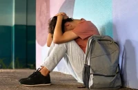 Σοκ στη Πάτρα: Γονείς εγκατέλειψαν και παράτησαν μόνο του τον 17χρονο γιο τους με αυτισμό