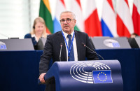 Γιάννης Μανιάτης προς Ursula von der Leyen-Ξεχάσατε το Αιγαίο και την Ανατολική Μεσόγειο