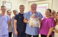 Η Μαρία άντεξε 202 μέρες σε θερμοκοιτίδα και βγήκε νικήτρια.