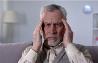 Εγκεφαλικό επεισόδιο: Δύο αιφνίδια συμπτώματα που πρέπει να μας οδηγήσουν στο νοσοκομείο