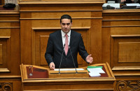 Μιχάλης Κατρίνης Σε ρήξη με τους στρατιωτικούς και με τη διαφάνεια στο SAFE το Υπουργείο Εθνικής Άμυνας