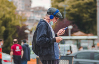 Η μουσική γίνεται «ασπίδα» κατά της Άνοιας: Μειώνει τον κίνδυνο έως και 39%