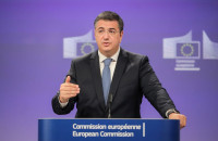 Απόστολος Τζιτζικώστας: «Το νέο Σχέδιο για το Ευρωπαϊκό Σιδηροδρομικό Δίκτυο Υψηλής Ταχύτητας είναι η μεγάλη ευκαιρία της Ελλάδας για να αποκτήσει σύγχρονο και ασφαλή σιδηρόδρομο»