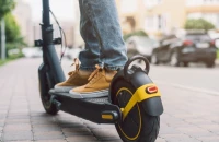 Τραυματισμένος νοσηλεύεται 15χρονος στη Λαμία έπειτα από ατύχημα με ηλεκτρικό πατίνι