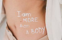 Body positivity: Τελικά, πόσο αγαπάμε τους εαυτούς μας;