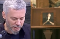 Διονύσης Σαββόπουλος: Συγκλόνισε με τον επικήδειο λόγο του ο Αλκίνοος Ιωαννίδης – «Ένας συντηρητικός με καρδιά επαναστάτη»