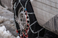 Υποχρεωτικός εφοδιασμός των οχημάτων με αντιολισθητικές στην ΠΕ Πέλλας