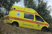 Ηράκλειο: Νεκρός οδηγός που έπεσε σε γκρεμό 30 μέτρων - Σε εξέλιξη η επιχείρηση ανάσυρσης